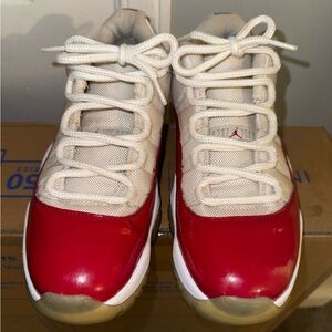 ‼️ ITEM SOLD ‼️ Air Jordan 11 low “Cherry” Sz 10